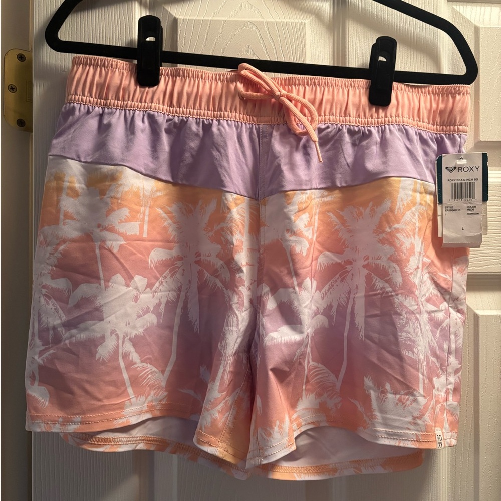 Roxy Women's Peach and Lavender Athletic Shorts